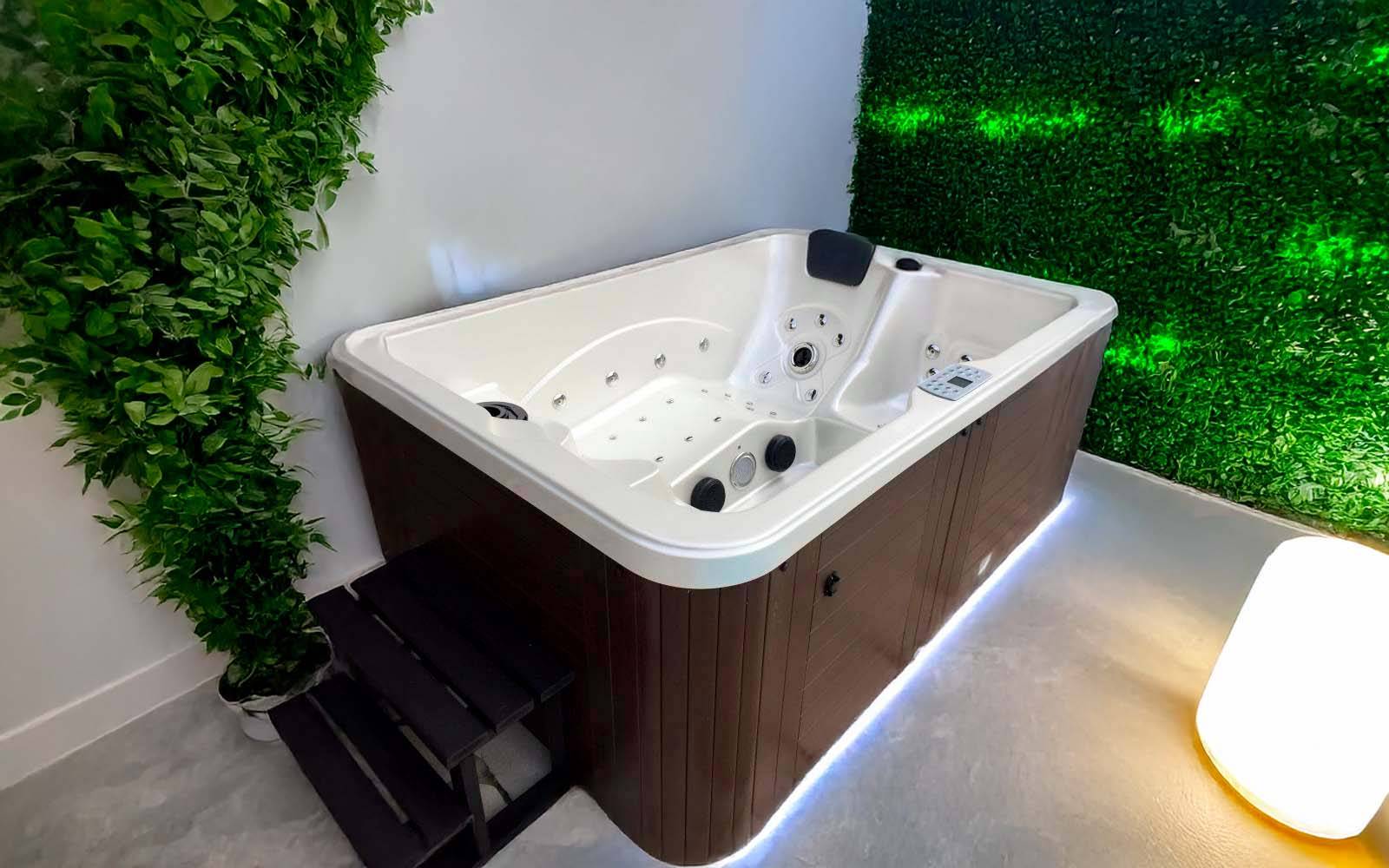 Installation réussie d’un spa Rio 3 places à Salon-de-Provence, un parfait équilibre entre confort et design moderne