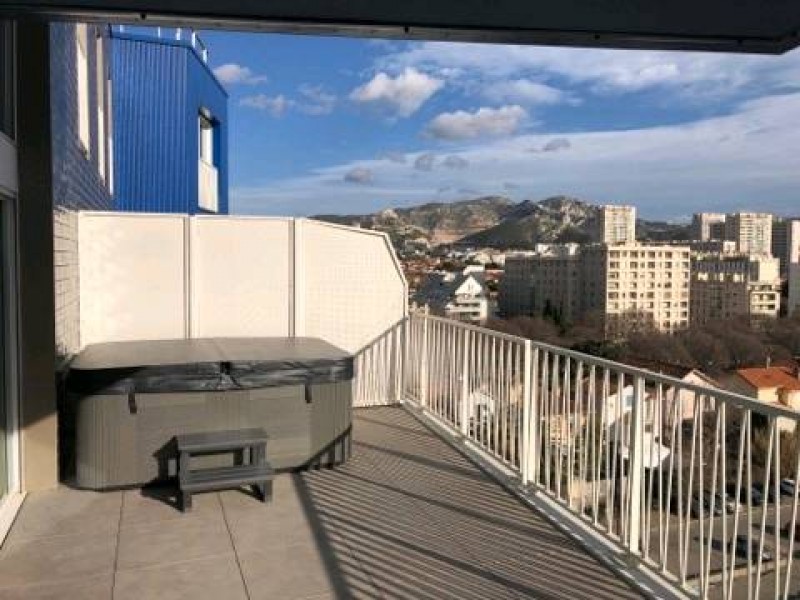 Vente et installations d'un spa pour 4 personnes sur Marseille 8eme